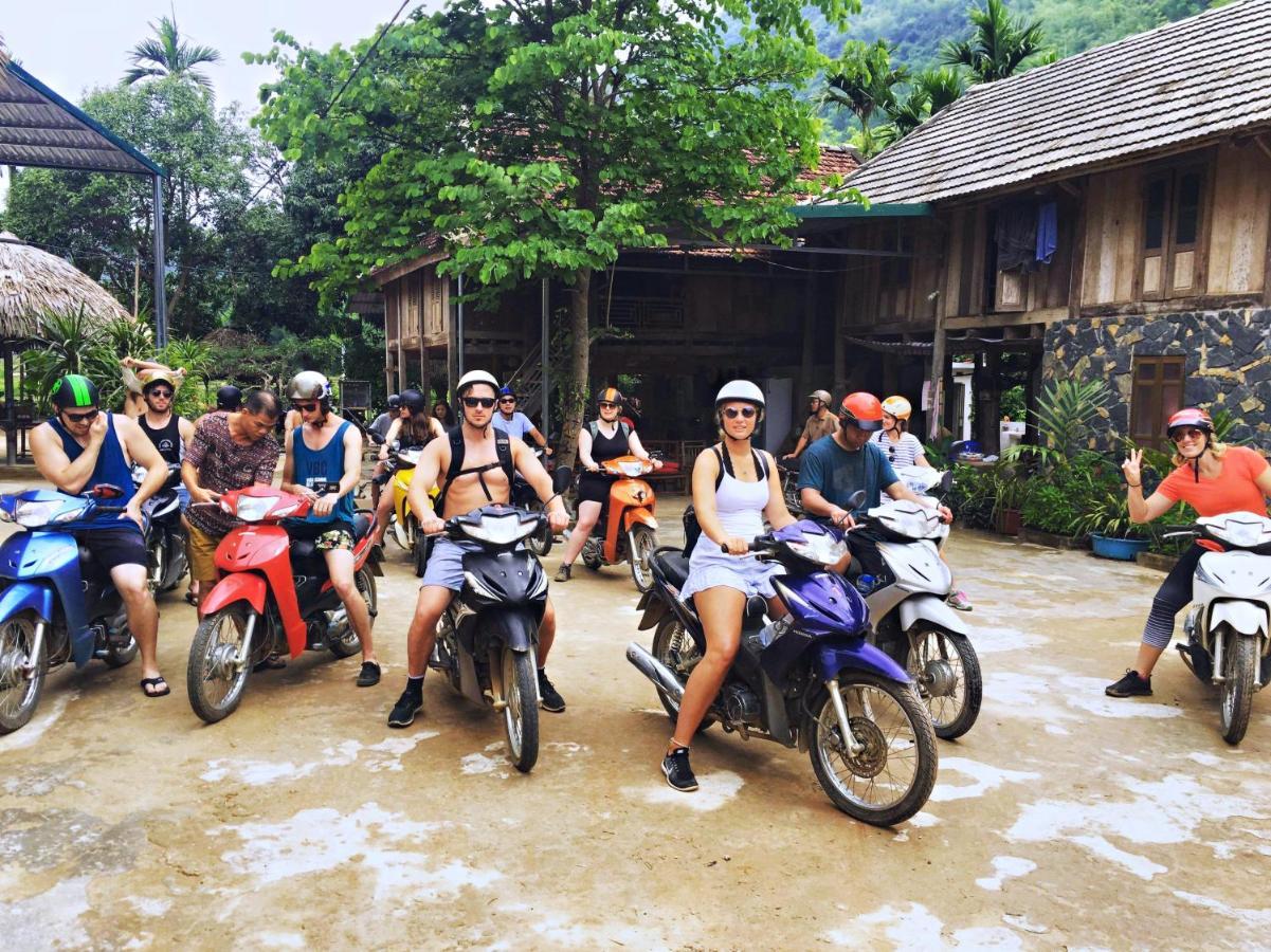 Nha Tan - Mai Chau Homestay And Tours Exterior photo