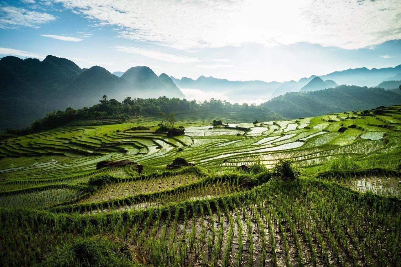 Nha Tan - Mai Chau Homestay And Tours Exterior photo